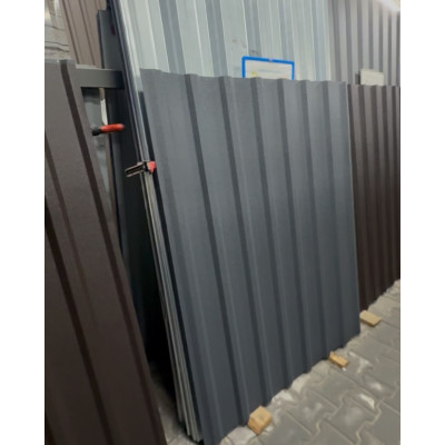 Профнастил покрівельний 2 м 0.38 мм Ral 7016 темно-сірий (антрацит) ПК 20 мм матовий